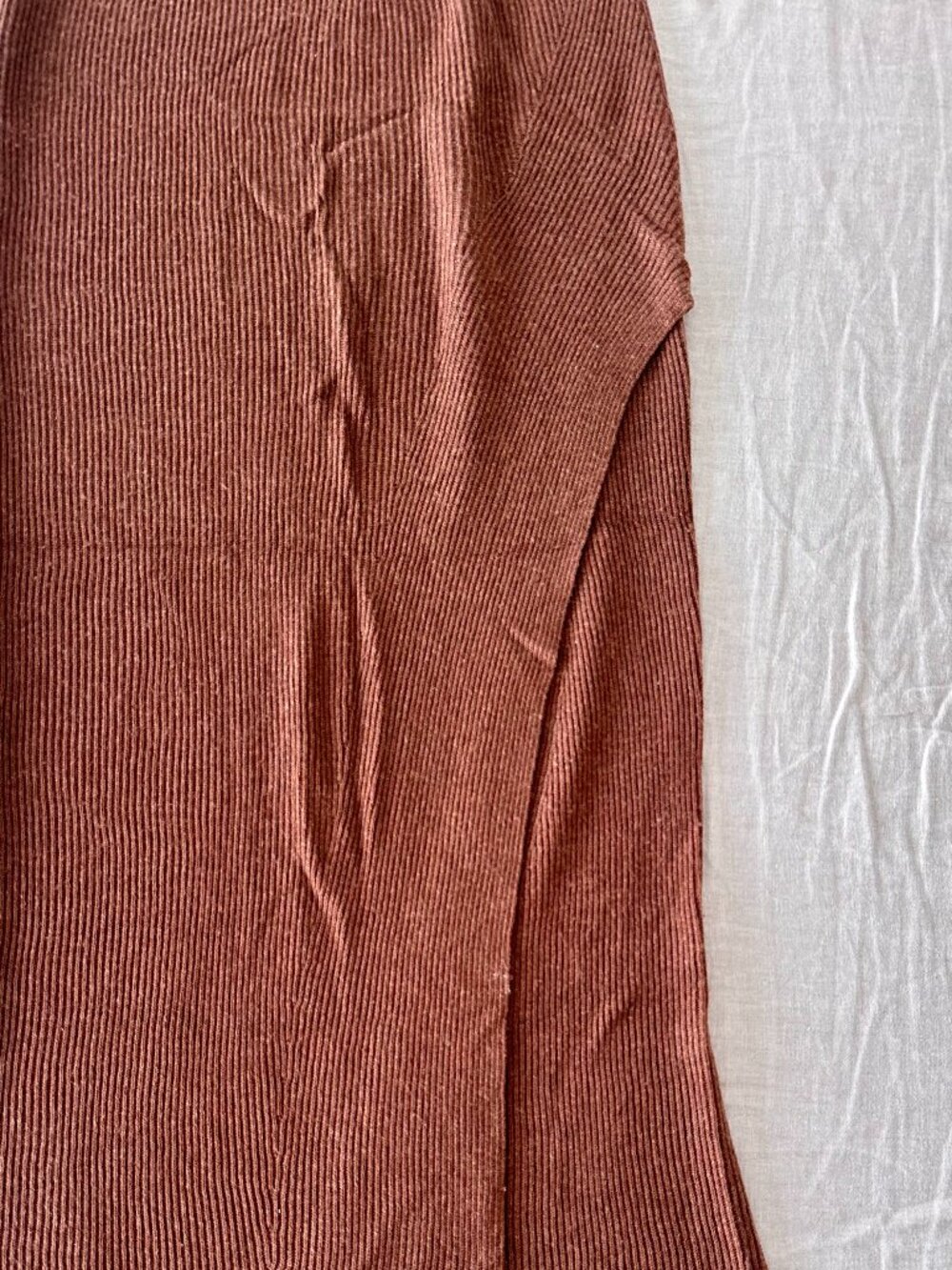 Helmut Lang Brown Cashmere Blend Ribbed Maxi Skirt – Size XS - Picture 5 of 7